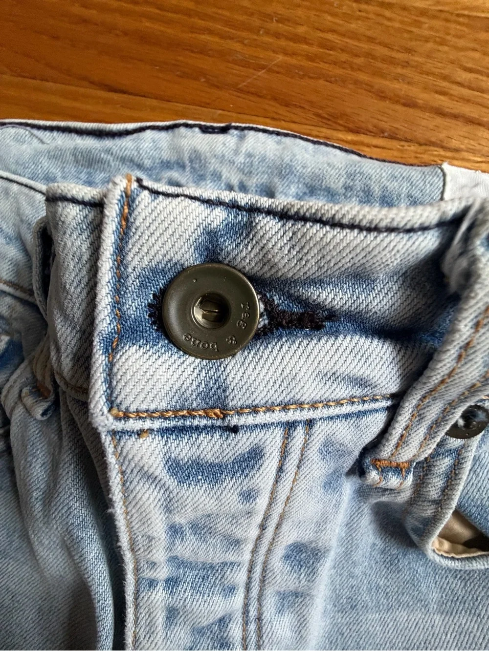 Rag & Bone Fit 1 Extra Slim Jasper Wholes Distressed Jeans – Size 32 – Like New
